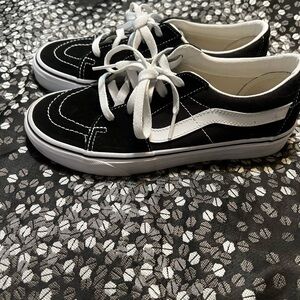 Vans Black/white low Sneakers